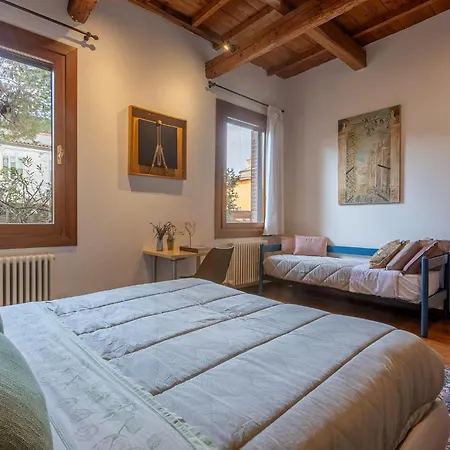 Appartement Guesthost - La Casa Nel Pineto With Pool & Parking
