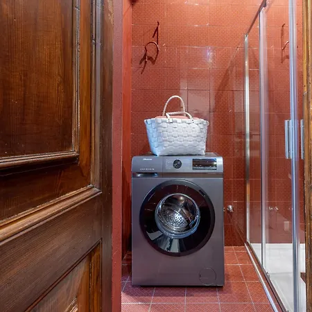 Apartment Guesthost - La Casa Nel Pineto With Pool & Parking