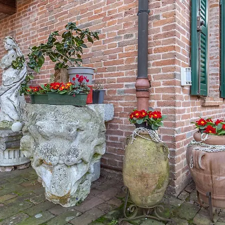 Guesthost - La Casa Nel Pineto With Pool & Parking *